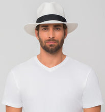Load image into Gallery viewer, Image 04: Uv Line Chapeau Panama Chapeu Shanghai Imp Uni Branco/Preto

