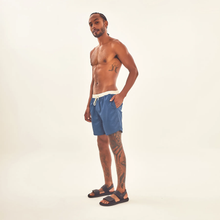 Load image into Gallery viewer, Image 02: Uv Line Bermuda / Short Pour Homme Shorts Boxer Aco Off White Upf50+
