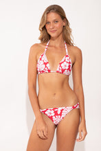 Load image into Gallery viewer, Model Front: Wednesday In Hawaii By Rio De Sol Ensemble Set Pua-Hibiscus Mel

