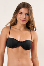 Load image into Gallery viewer, Gallery: Wednesday In Hawaii By Rio De Sol Haut Top Lava Coral
