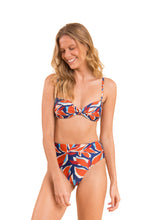 Load image into Gallery viewer, Set Leaves Bandeau-Joy Hotpants
